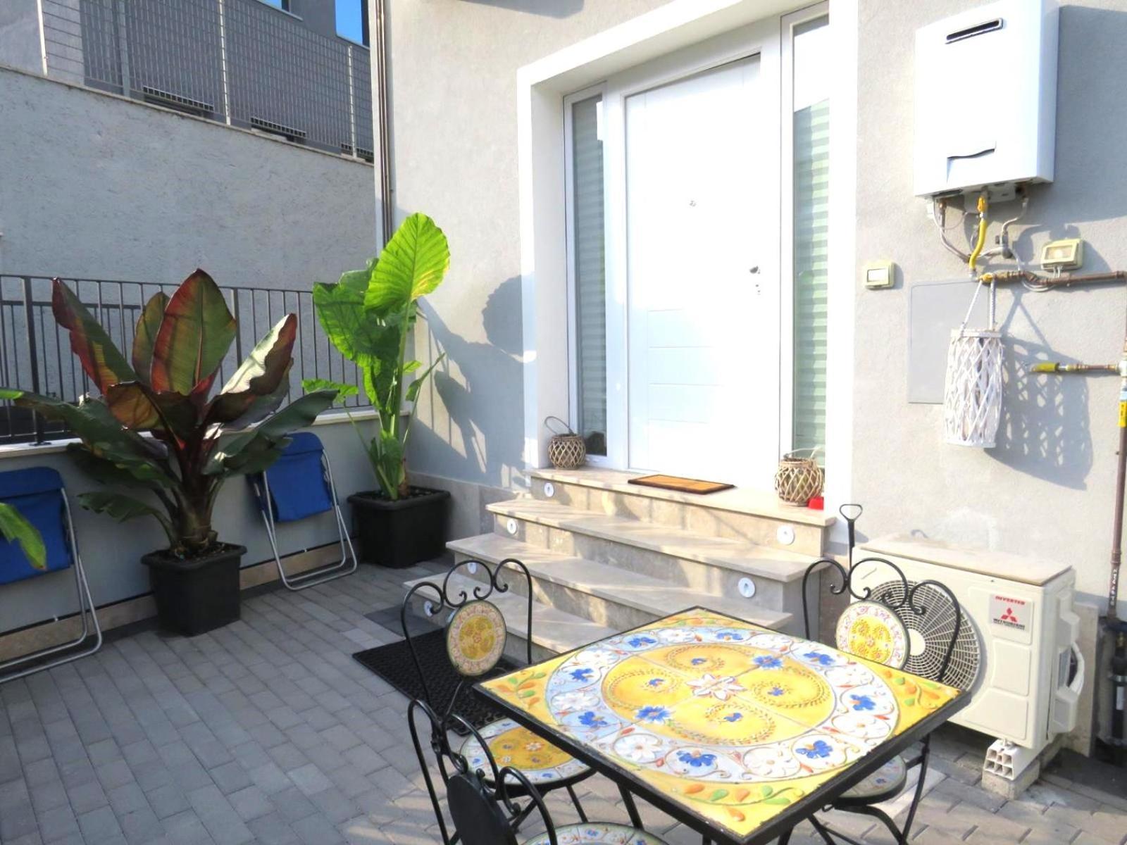 Rebibbia Guest Art Metro B Apartment Rome Exterior photo